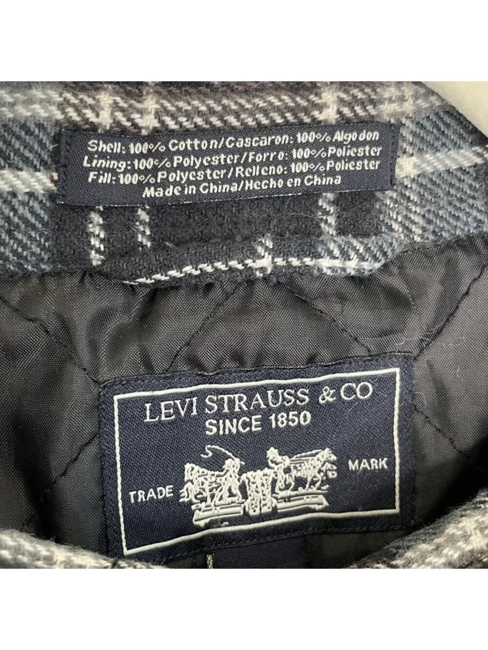 Levi's Men's Grey/Black Plaid Shacket, XL